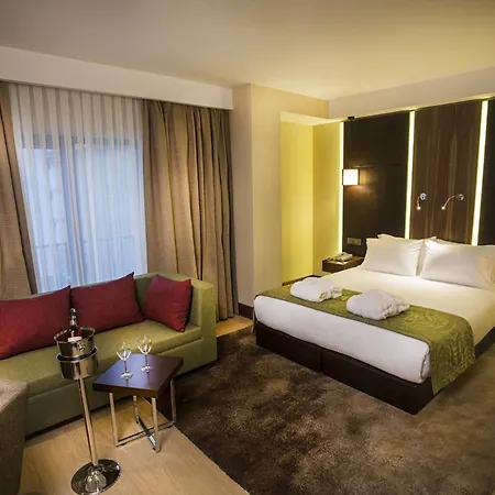 Hotel Ramada By Wyndham Florya Istanbul