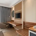 Hotel Ramada By Wyndham Florya 4*