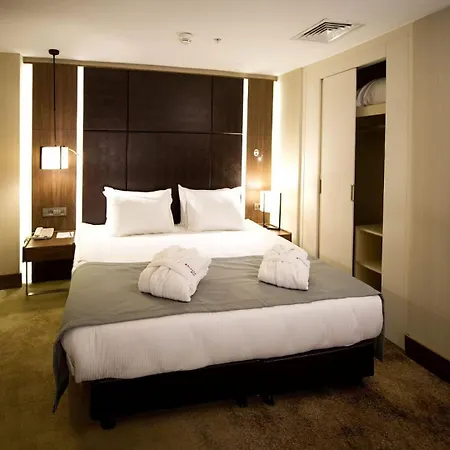 Ramada By Wyndham Florya
